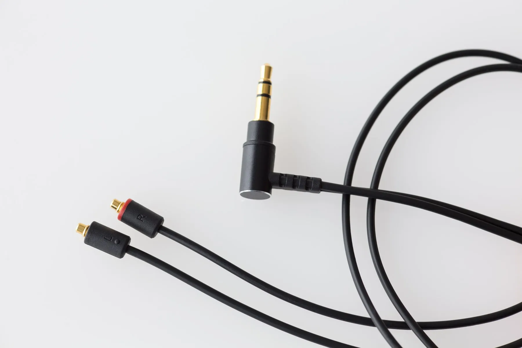 Final Audio B2 Single BA Driver Earphones ( free Glow-in-the-Dark tips)